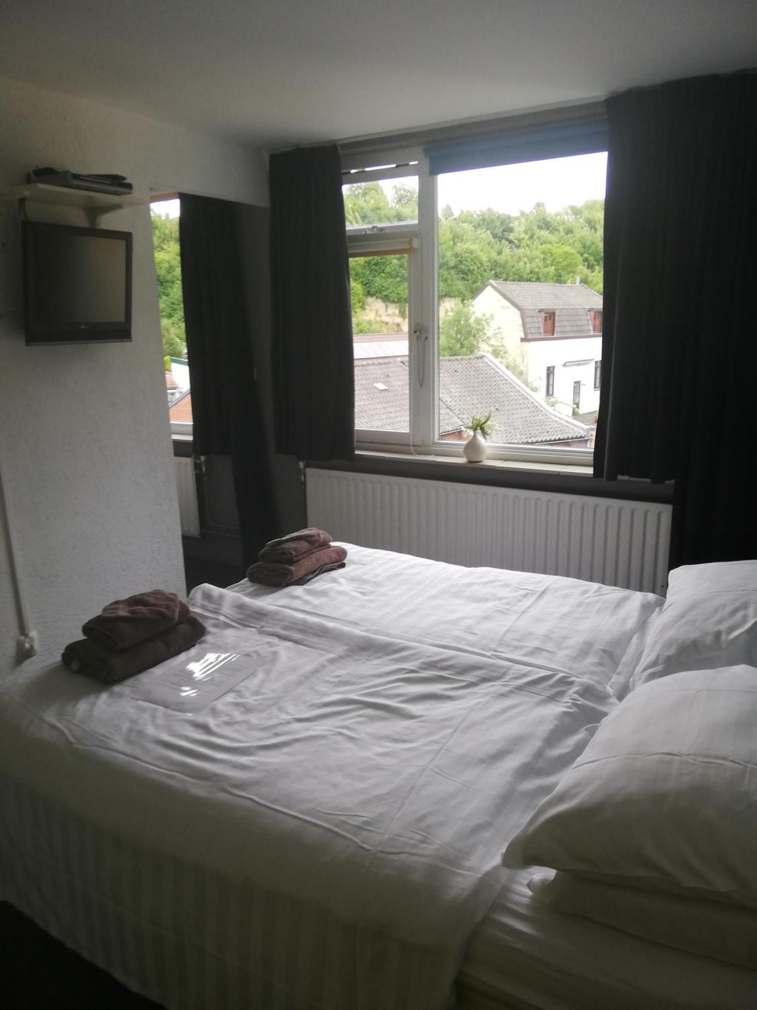 Hotel B&B Lela Valkenburg aan de Geul Room photo